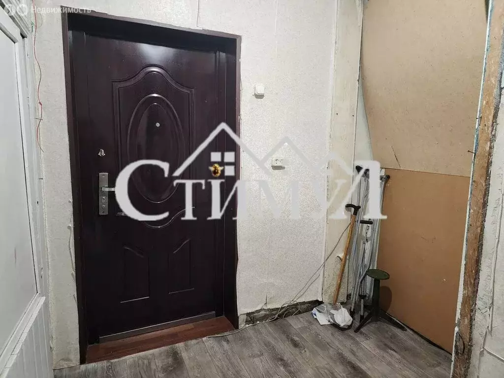 2-комнатная квартира: Сорск, улица 50 лет Октября, 28 (58.4 м) - Фото 1