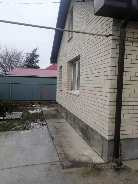 Дом в Ростовская область, Волгодонск Красный Яр кв-л,  (90 м) - Фото 1