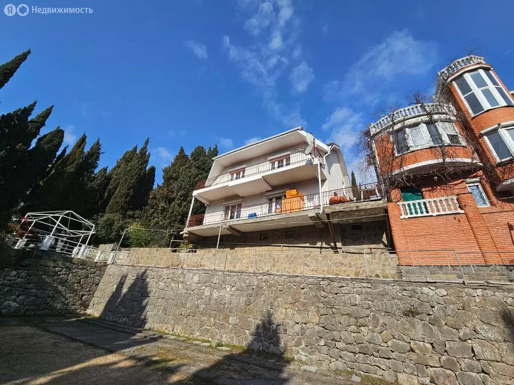 3-комнатная квартира: Ялта, улица Сеченова, 8 (163 м) - Фото 2