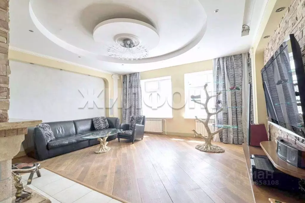 4-к кв. Томская область, Томск ул. Белинского, 50 (180.0 м) - Фото 1