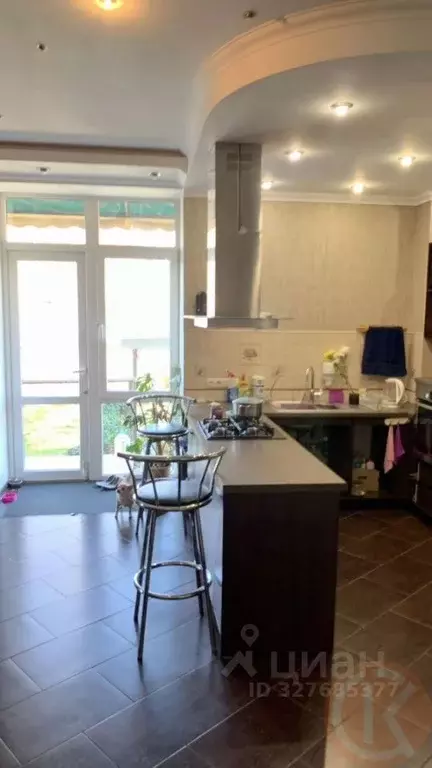 Дом в Крым, Симферополь ул. Братьев Айвазовских, 58 (230 м) - Фото 1