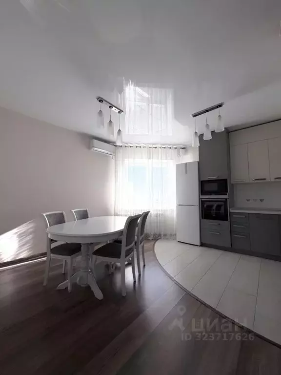 2-к кв. Волгоградская область, Волжский ул. Мира, 142 (61.3 м) - Фото 1