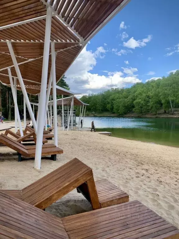 Озеро дербышки казань. Пляж комсомольский дербышки. Озеро комсомольское дербышки. Озеро дербышки казань. Озеро комсомольское дербышки.