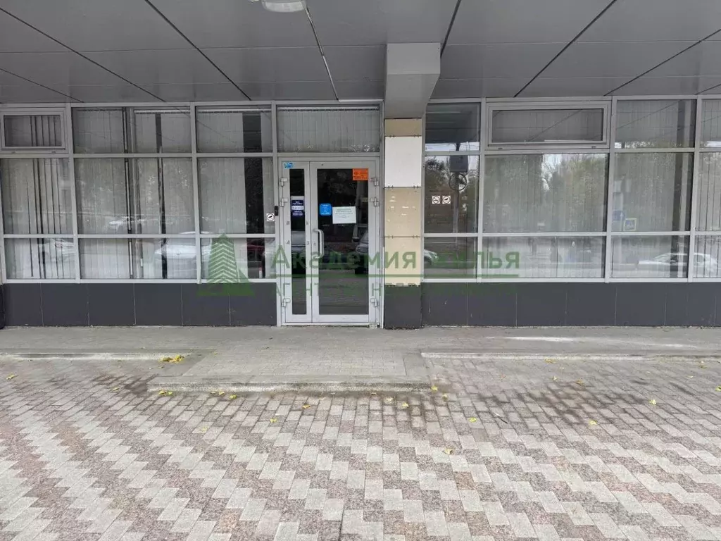 Помещение свободного назначения в Саратовская область, Саратов ул. ... - Фото 2