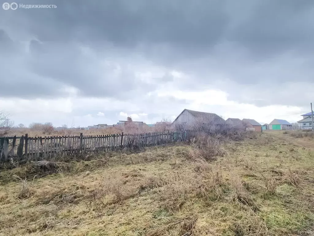 Участок в Ишимбайский район, село Ишеево (10 м) - Фото 1