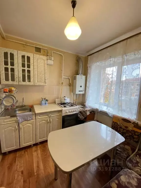 3-к кв. Татарстан, Альметьевск ул. Ленина, 80 (46.0 м) - Фото 0