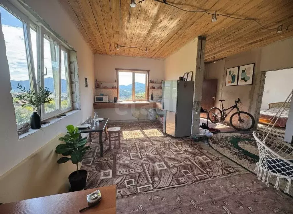 Дом в Алтай, Майминский район, с. Кызыл-Озек Солнечная ул., 38 (95 м) - Фото 2