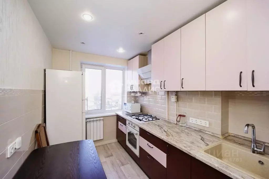 3-к кв. Омская область, Омск ул. Лермонтова, 138 (60.3 м) - Фото 1