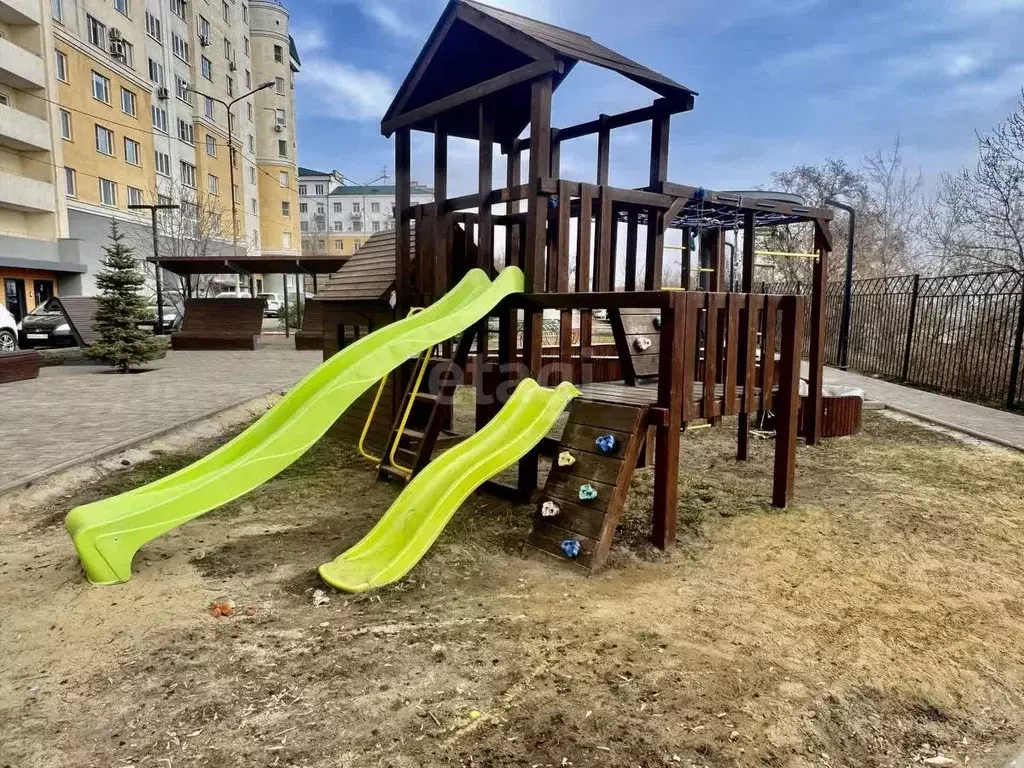 3-к кв. Пензенская область, Пенза ул. Калинина, 4 (85.5 м) - Фото 1