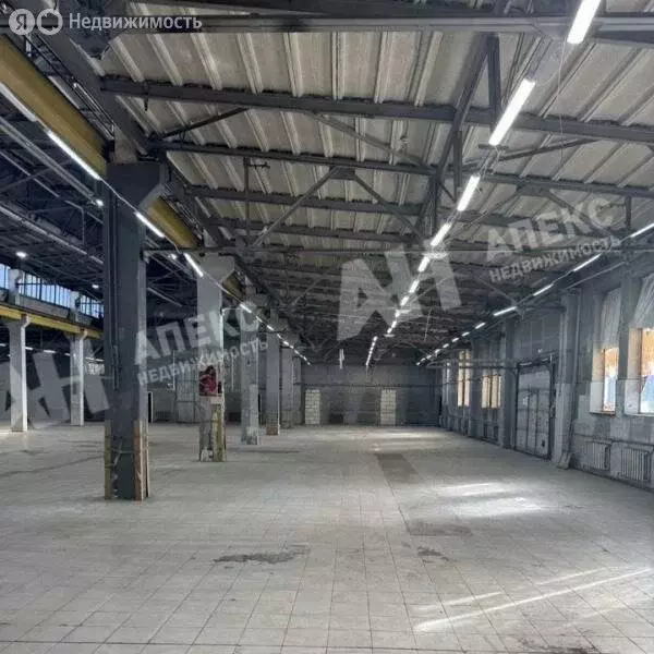 Склад (1500 м) - Фото 0