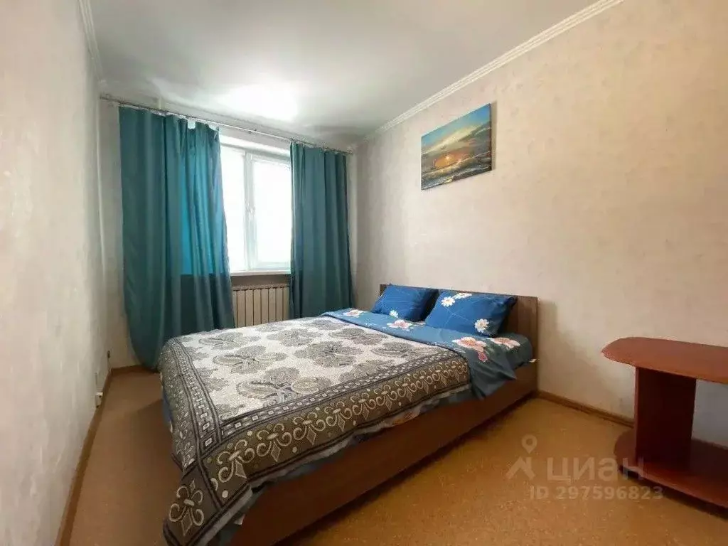 2-к кв. Сахалинская область, Южно-Сахалинск Амурская ул., 102 (45.0 м) - Фото 0