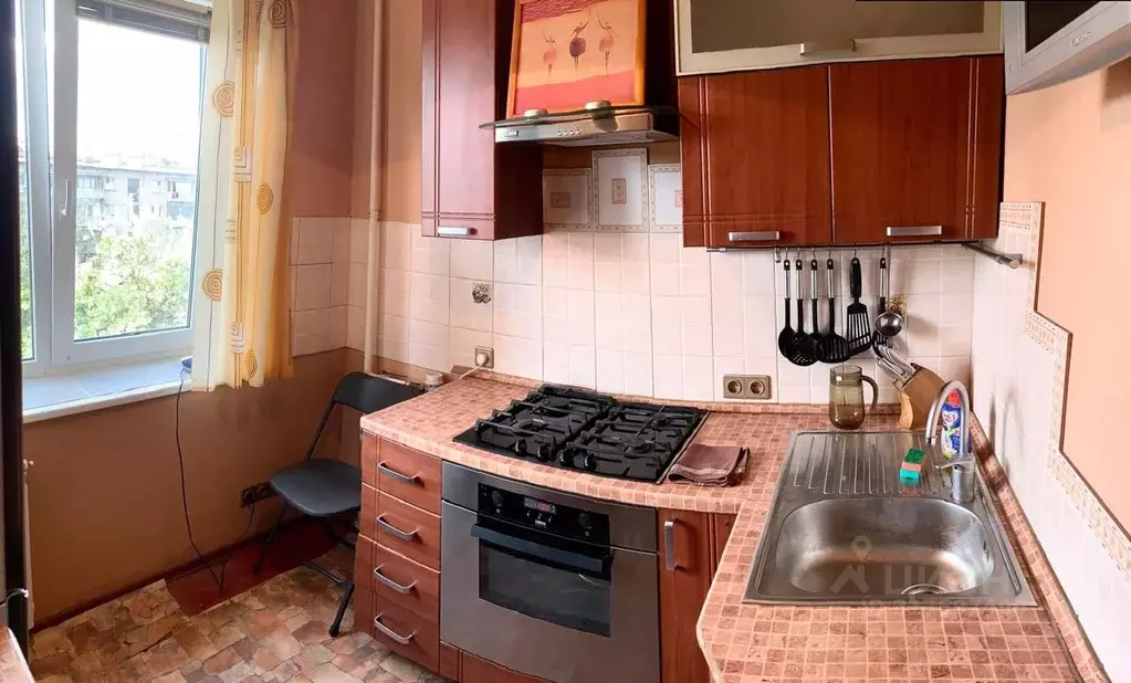 1-к кв. Волгоградская область, Волгоград Каменская ул., 10 (36.6 м) - Фото 0