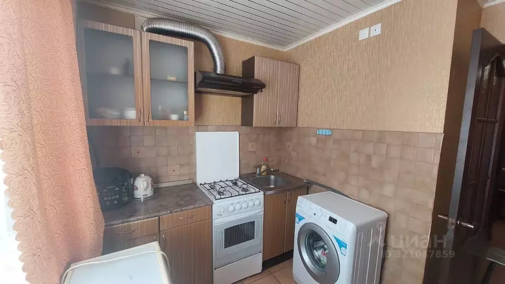 2-к кв. Брянская область, Брянск ул. Есенина, 8 (52.0 м) - Фото 1