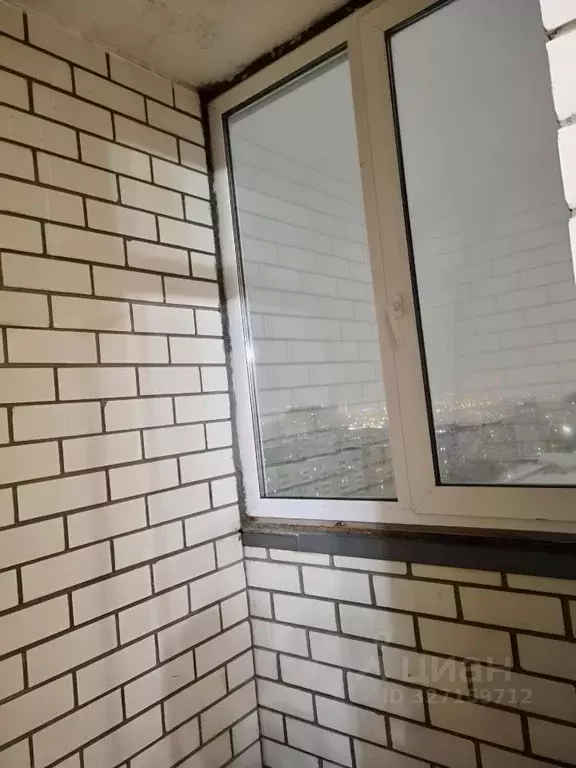 Студия Тюменская область, Тюмень Таврическая ул., 9к3 (34.0 м) - Фото 2