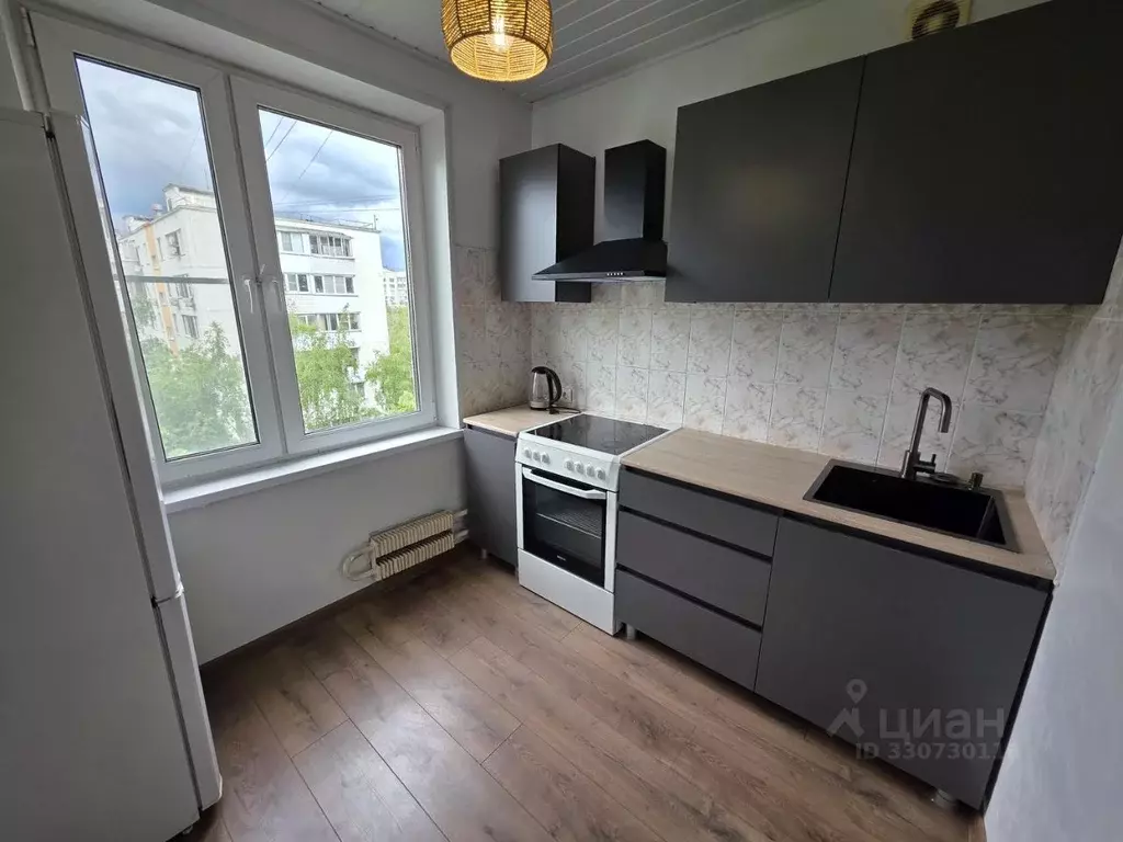3-к кв. Москва ул. Коненкова, 21А (65.0 м) - Фото 2