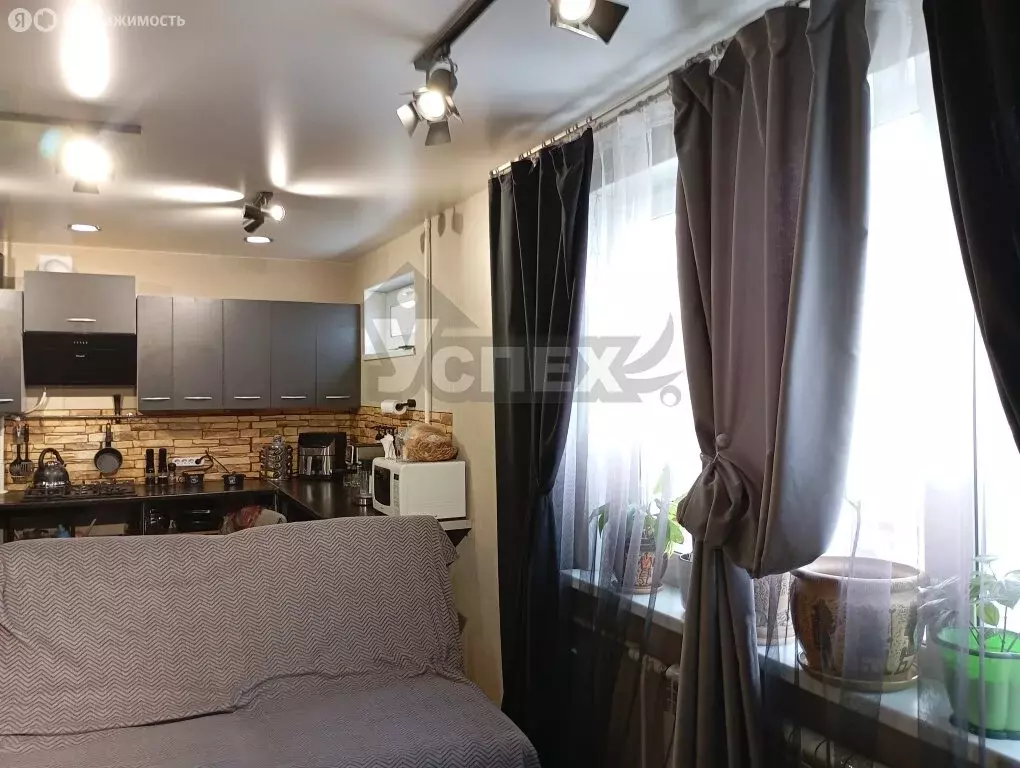 4-комнатная квартира: Нижний Тагил, улица Зари, 16 (64.6 м) - Фото 1