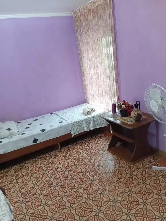 Комната Краснодарский край, Геленджик ул. Тургенева, 27А - Фото 1