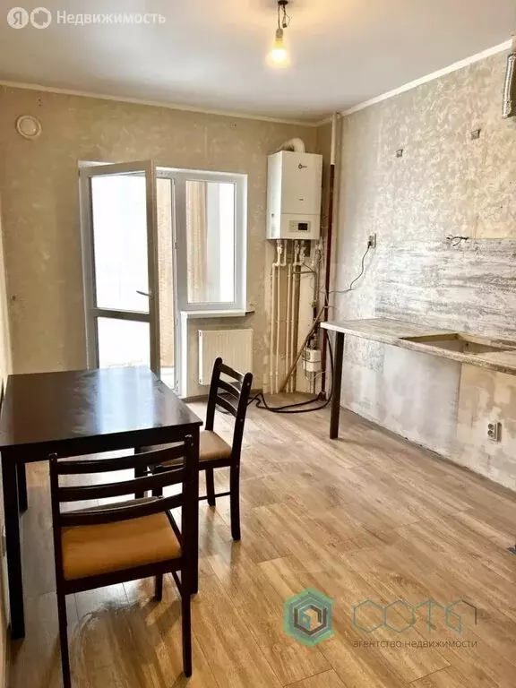 1-комнатная квартира: Калининград, улица Володарского, 4А (37.6 м) - Фото 1