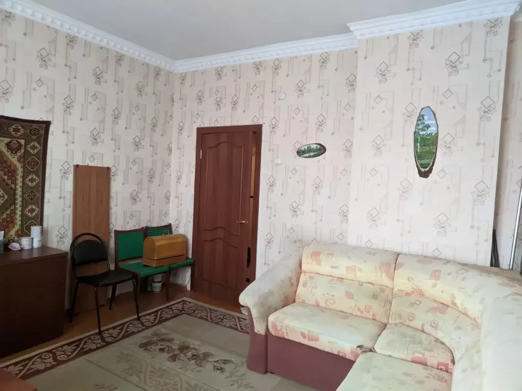 3-к кв. Челябинская область, Челябинск ул. Богдана Хмельницкого, 17 ... - Фото 0