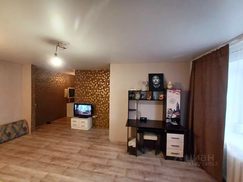 2-к кв. Саратовская область, Балашов ул. Титова, 24 (45.0 м) - Фото 1