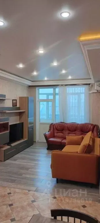 3-к кв. Нижегородская область, Нижний Новгород Дальняя ул., 8 (86.0 м) - Фото 0