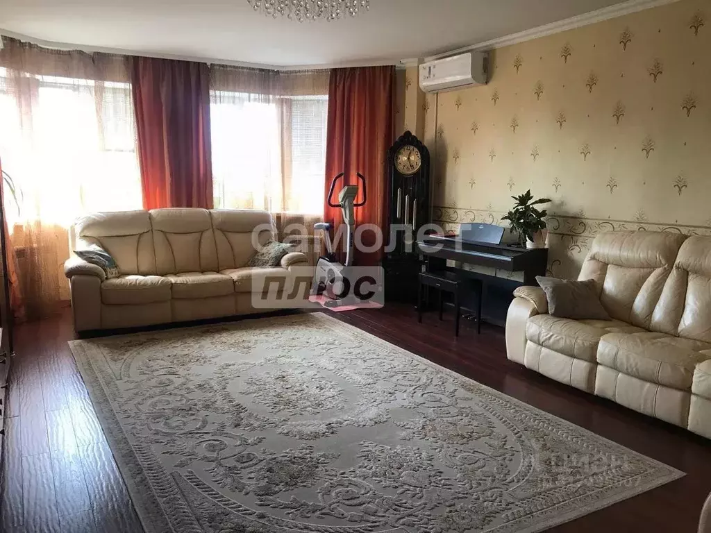 3-к кв. Омская область, Омск ул. Перелета, 7к3 (107.8 м) - Фото 1