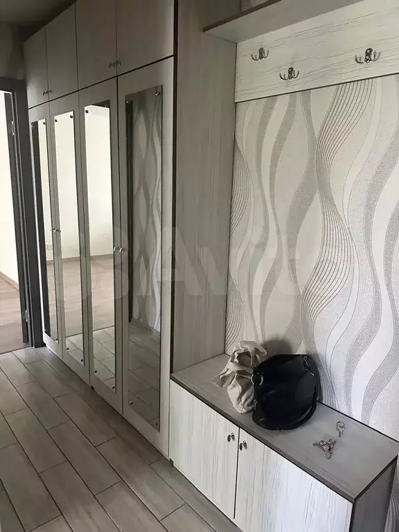 3-к. квартира, 60 м, 5/9 эт. - Фото 0