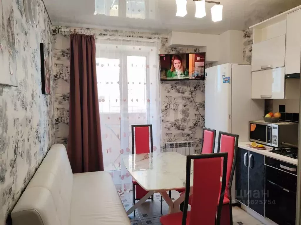 2-к кв. Смоленская область, Смоленск ш. Киевское, 56 (62.0 м) - Фото 1