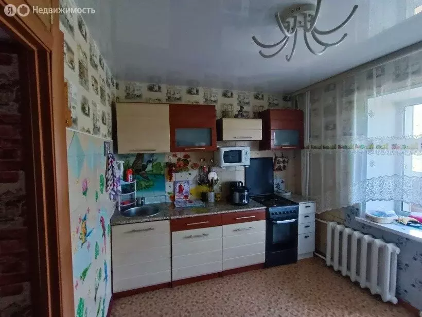 2-комнатная квартира: Партизанск, Московская улица, 7 (49.8 м) - Фото 1