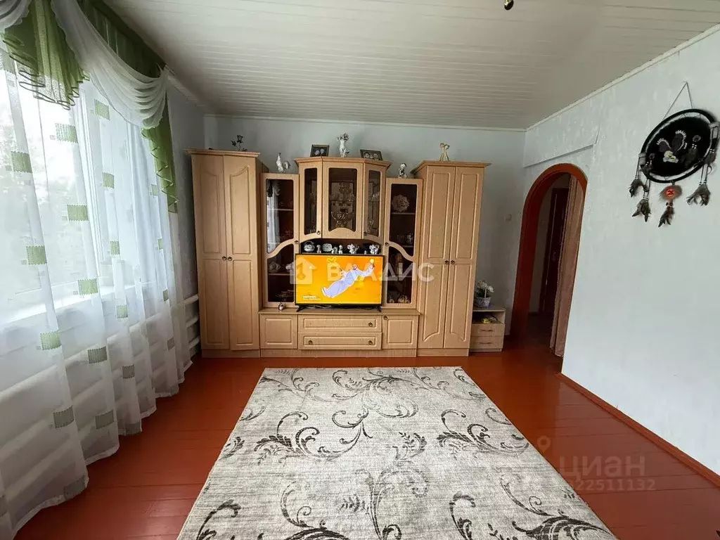 Дом в Алтайский край, Бийский район, с. Малоугренево ул. Шукшина (124 ... - Фото 2