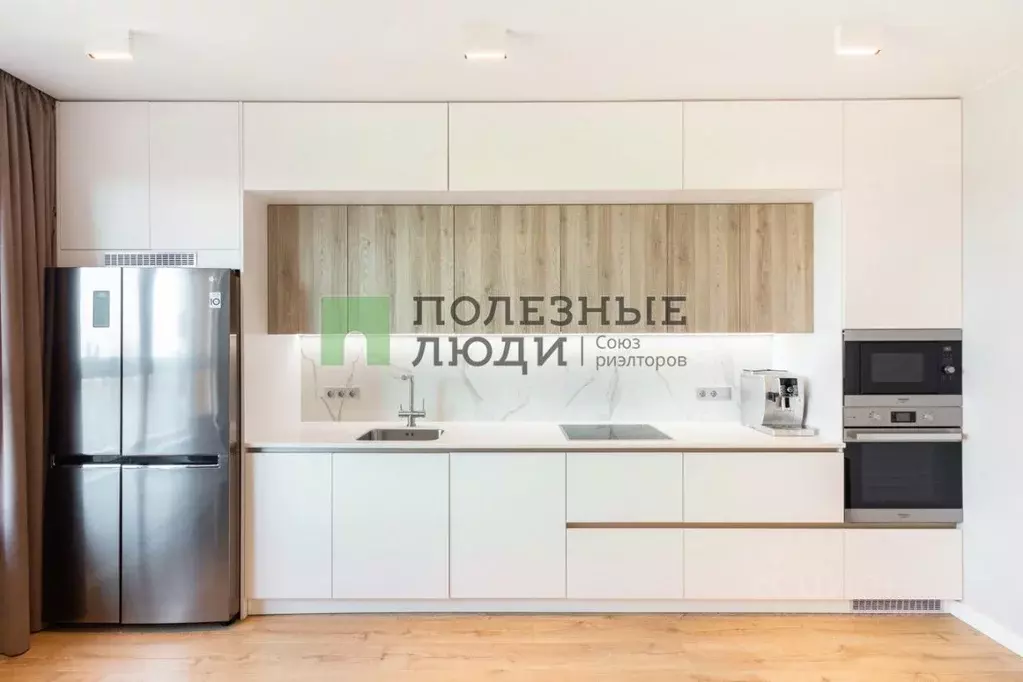 3-к кв. Хабаровский край, Хабаровск Батарейный пер., 1 (84.8 м) - Фото 1