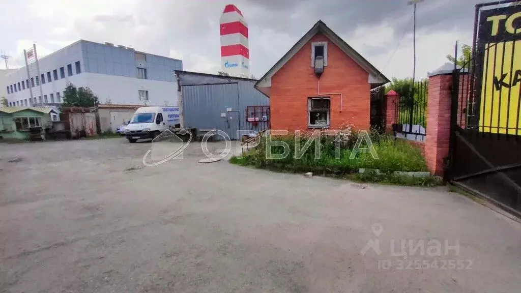 Помещение свободного назначения в Тюменская область, Тюмень ул. ... - Фото 1