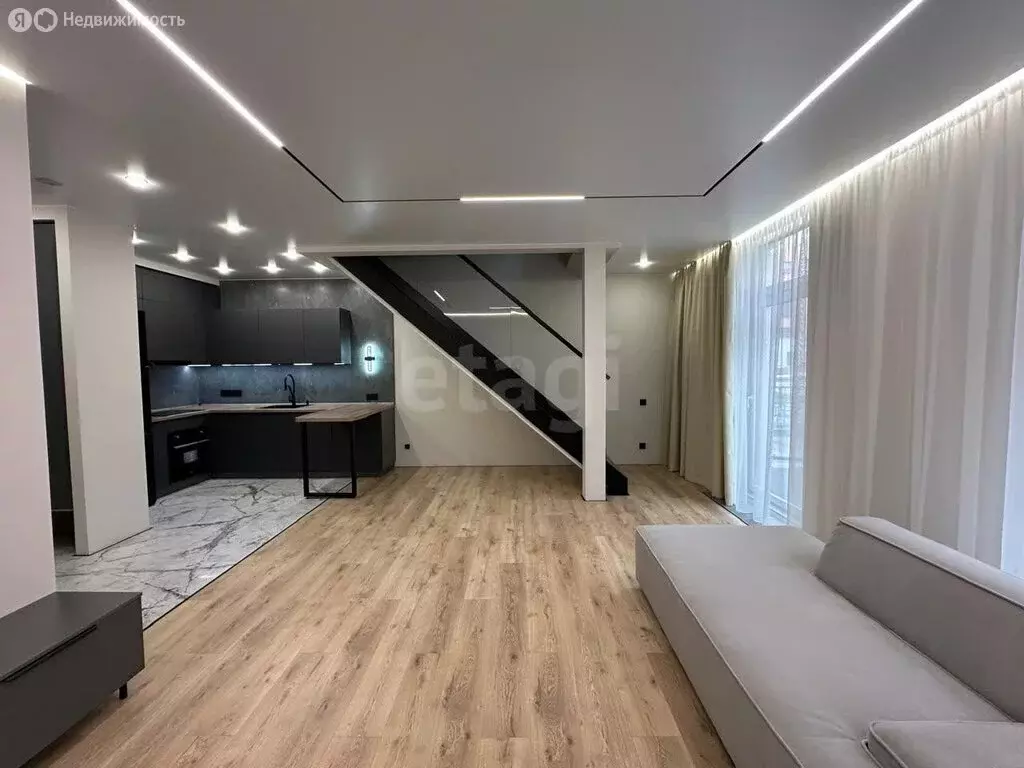 3-комнатная квартира: Симферополь, проспект Александра Суворова, 15к2 ... - Фото 2