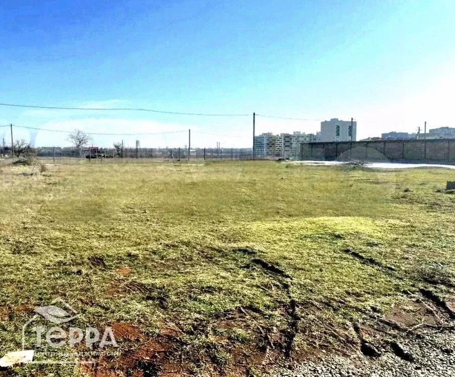 Участок в Крым, Саки пл. Революции (5.55 сот.) - Фото 1