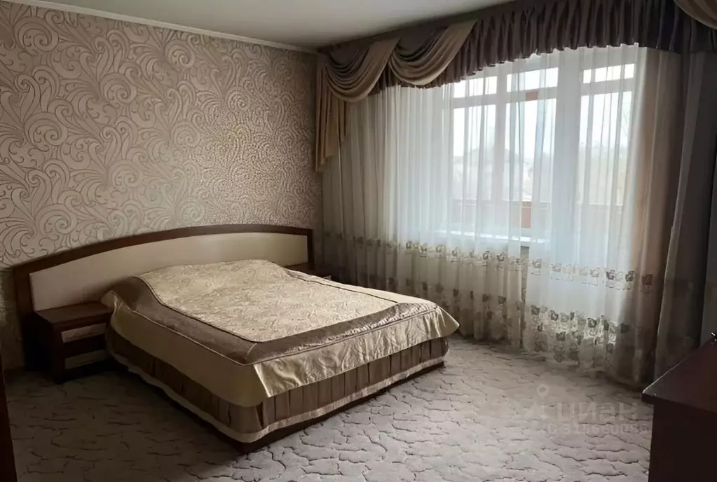 3-к кв. Алтайский край, Барнаул ул. Папанинцев, 125 (82.0 м) - Фото 2