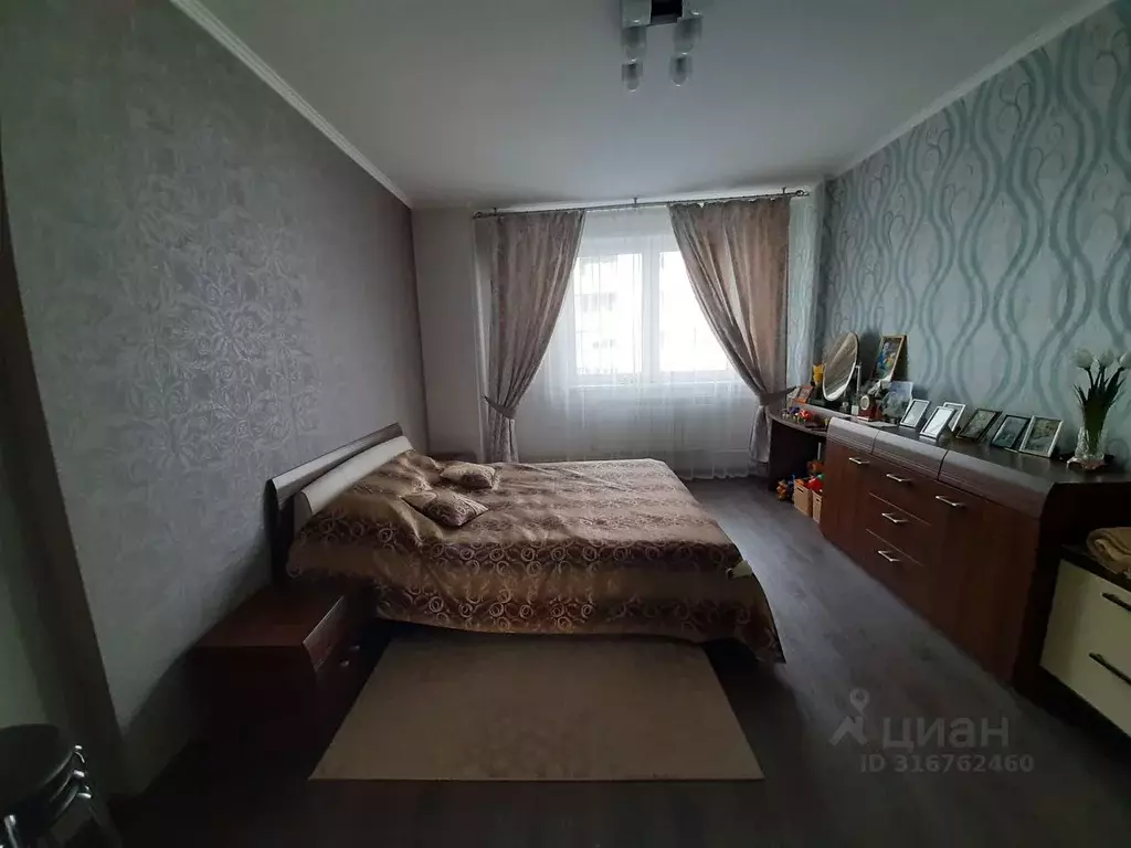 2-к кв. Красноярский край, Красноярск Краснодарская ул., 8 (82.0 м) - Фото 0