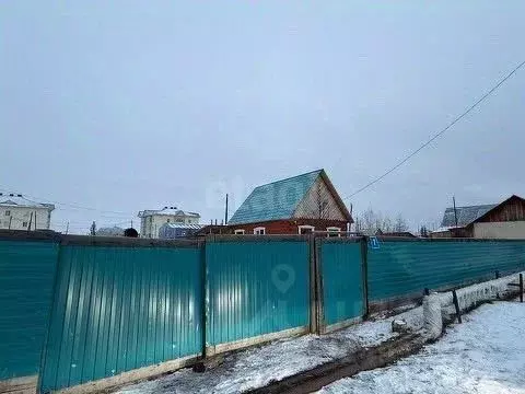 Дом в Саха (Якутия), Намский улус, Хомустахский 1-й наслег, с. ... - Фото 1