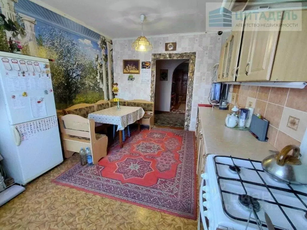 3-к кв. Брянская область, Погар рп ул. Молодежная, 1/3 (145.0 м) - Фото 1