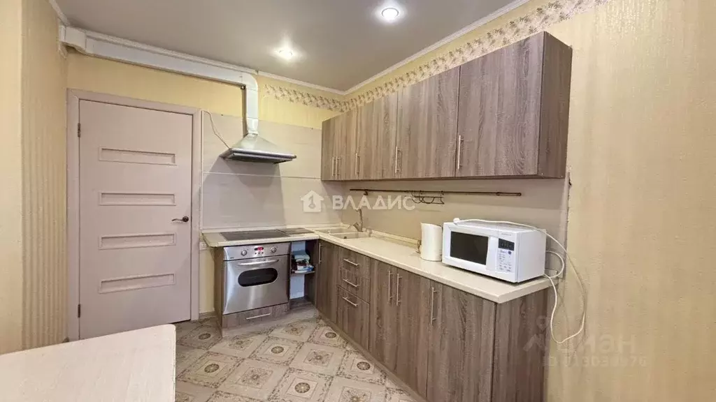 4-к кв. Белгородская область, Старый Оскол Королева мкр, 9 (81.7 м) - Фото 0