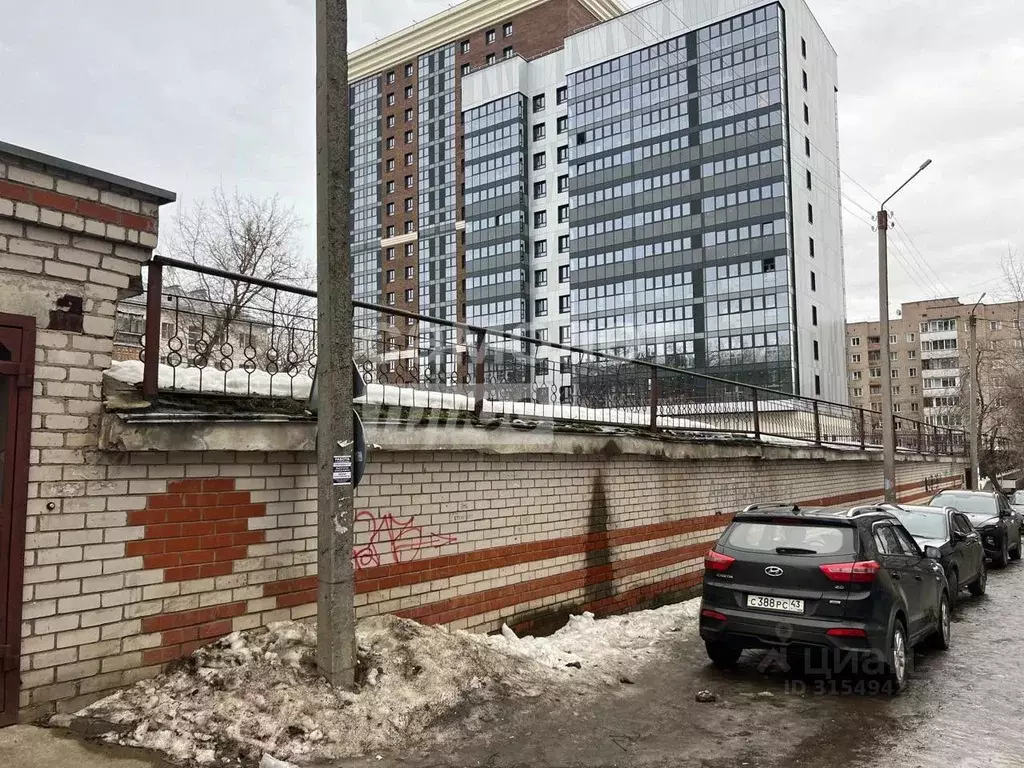 Гараж в Кировская область, Киров ул. Воровского, 95а (23 м) - Фото 1