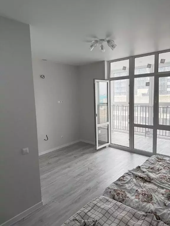 Студия Краснодарский край, Краснодар ул. Адмирала Макарова, 5 (24.1 м) - Фото 1