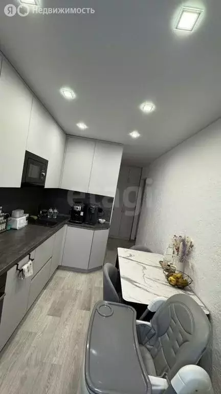 2-комнатная квартира: Пермь, улица Строителей, 12 (44 м) - Фото 0