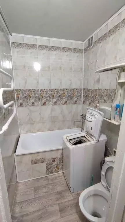 2-к. квартира, 43 м, 4/4 эт. - Фото 0