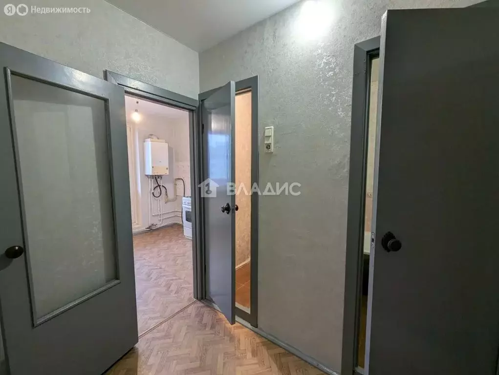 1-комнатная квартира: Белгород, улица Есенина, 44 (33.8 м) - Фото 2