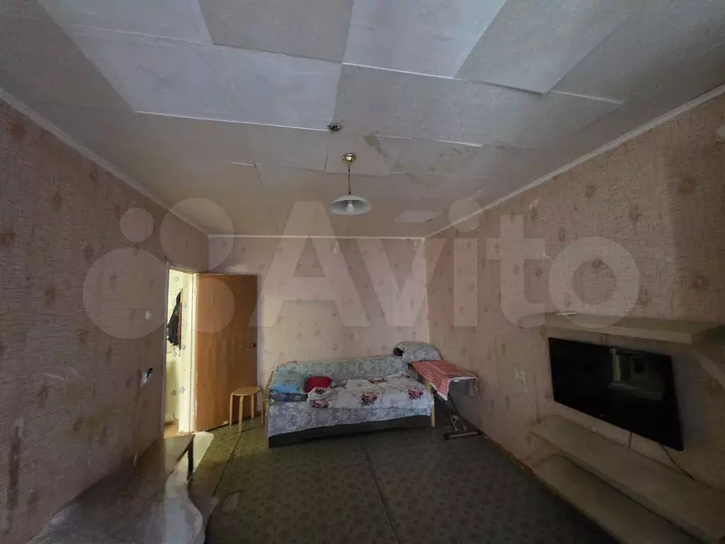10 и более-к. квартира, 37 м, 10/10 эт. - Фото 1