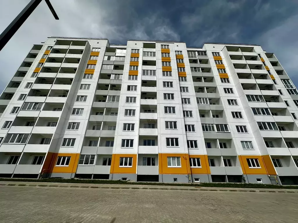 2-к. квартира, 61,7 м, 1/10 эт. - Фото 1