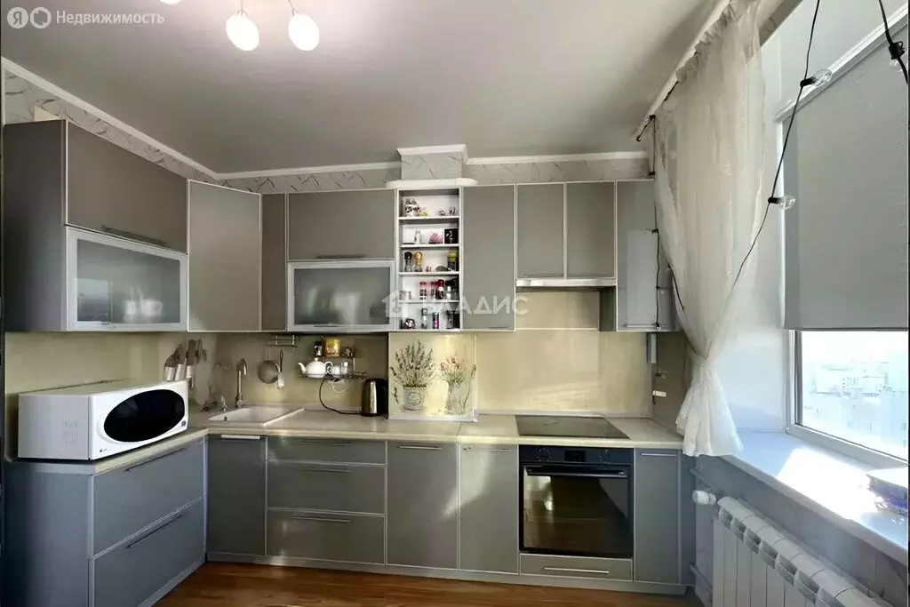 2-комнатная квартира: Белгород, улица Белгородского Полка, 62 (63.2 м) - Фото 1