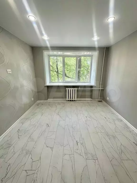Комната 18 м в 1-к., 2/5 эт. - Фото 0