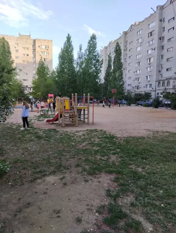 2-к кв. Волгоградская область, Волгоград Рионская ул., 13 (48.2 м) - Фото 1