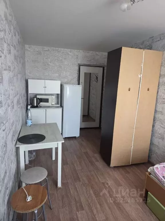 Комната Свердловская область, Екатеринбург пер. Саперов, 5 (12.0 м) - Фото 1